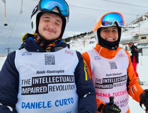 Vharese sci in azzurro con Daniele Curto