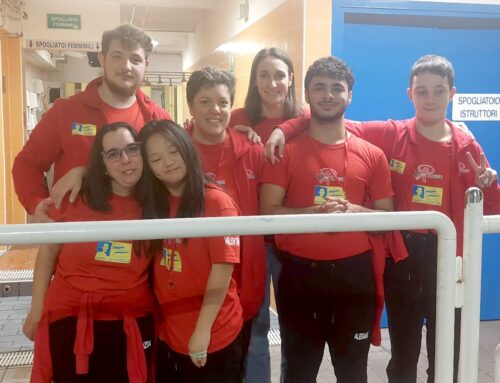 Cuffie biancorosse al “Nuotabilità Aspettando Natale”